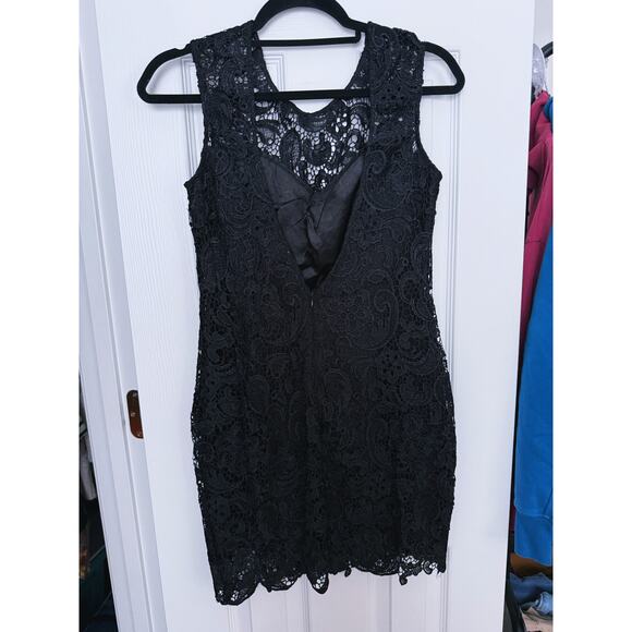 Alythea Black Lace Overlay Fitted Sheath Dress Medium Whimsigoth Formal Cocktail - Picture 4 of 10